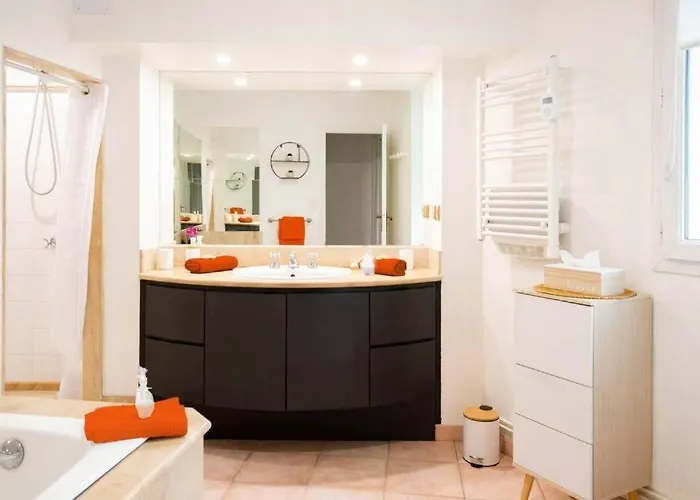 Panorama By Maison Bacou Holiday home *